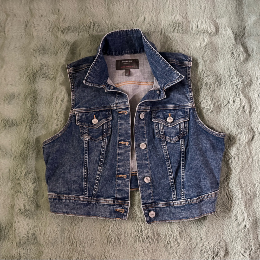 Torrid Cropped Jean Vest - Classic Blue